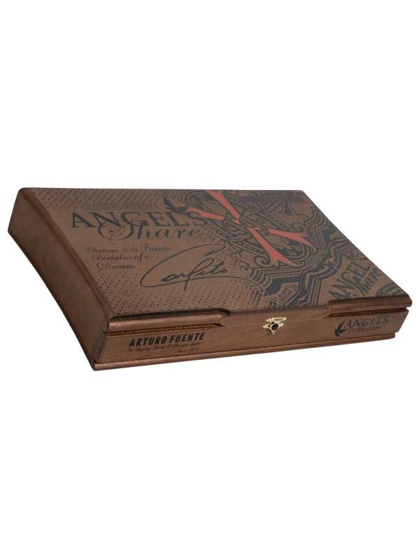 Fuente Fuente OpusX Angel’s Share “Stairway to Heaven” Limited Edition Figurado