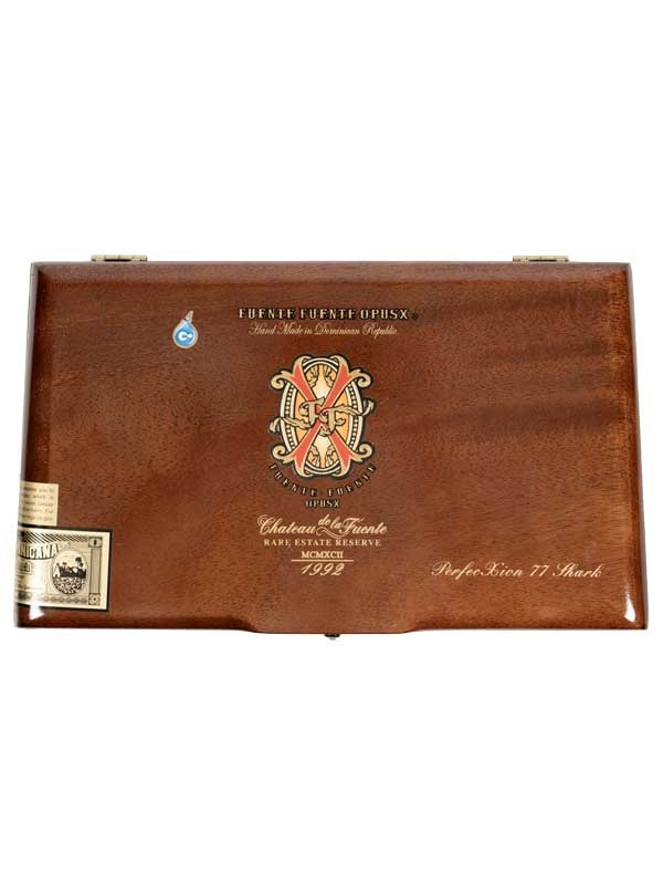 Fuente Fuente OpusX PerfecXion No. 77 Shark