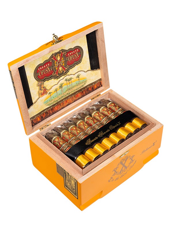 Fuente Fuente OpusX Oro Oscuro Belicoso XXX