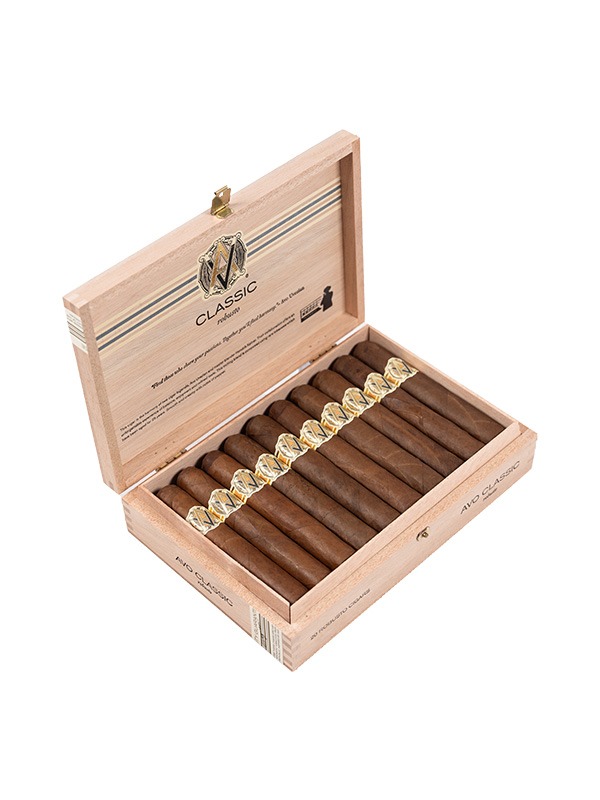 AVO Classic Robusto