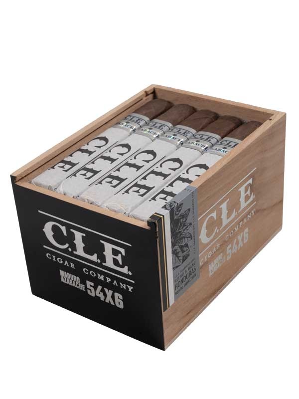 C.L.E. Azabache Maduro 54 x 6