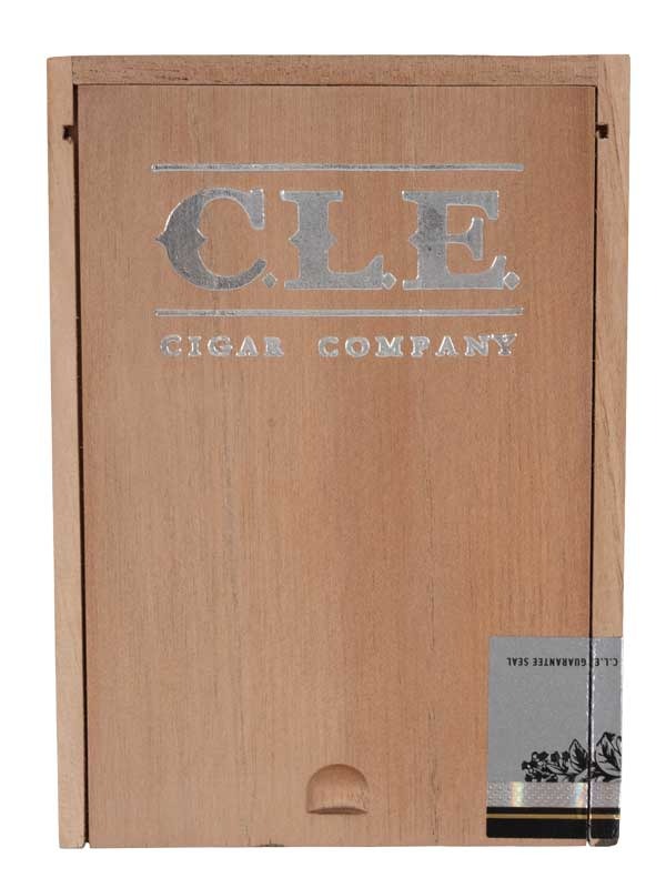 C.L.E. Azabache Maduro 54 x 6