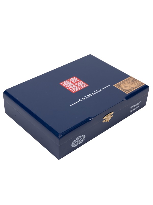 ChìMolly Dynasty Robusto
