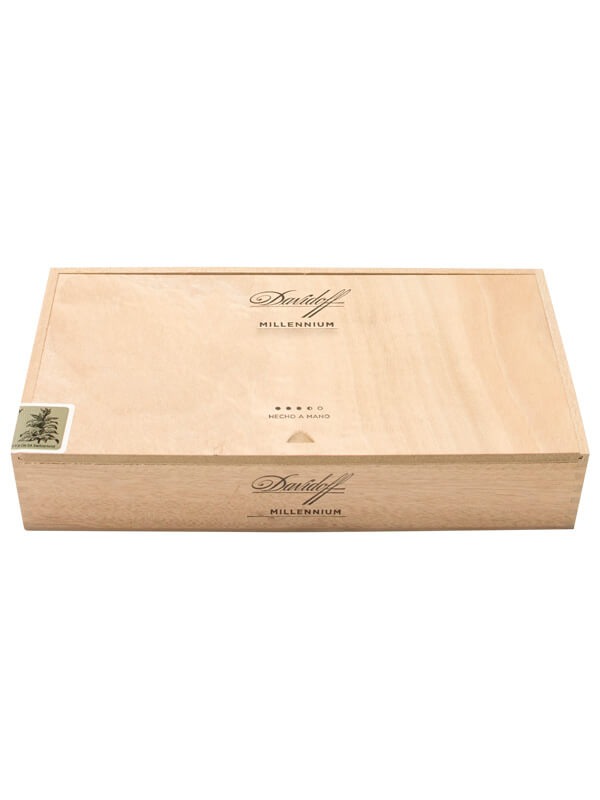Davidoff Millennium Robusto