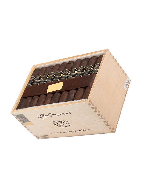 La Flor Dominicana Colorado Oscuro. No. 5
