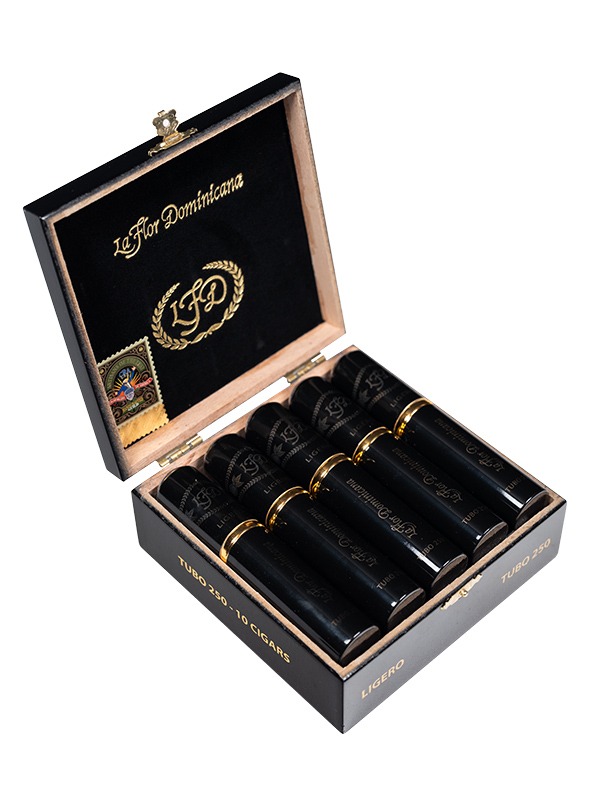 La Flor Dominicana Ligero Tubo 250