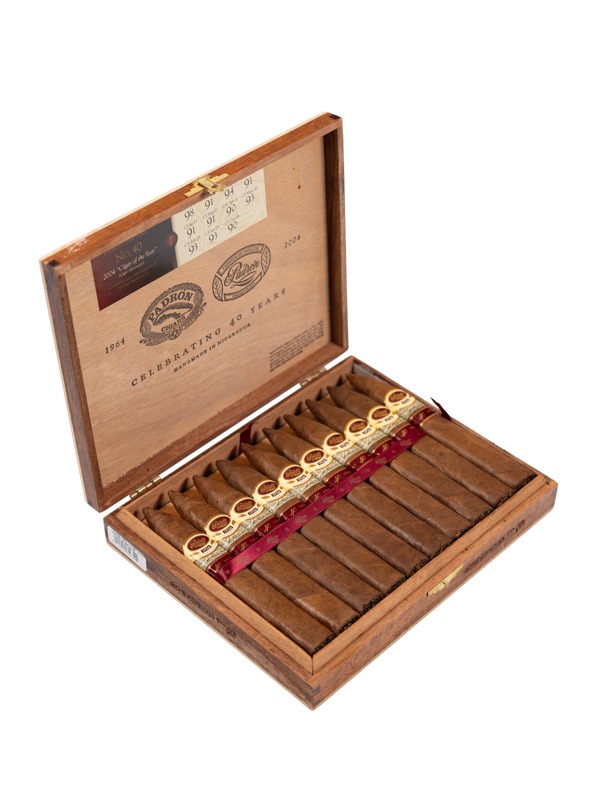 Padron 1926 40th Anniversary Natural