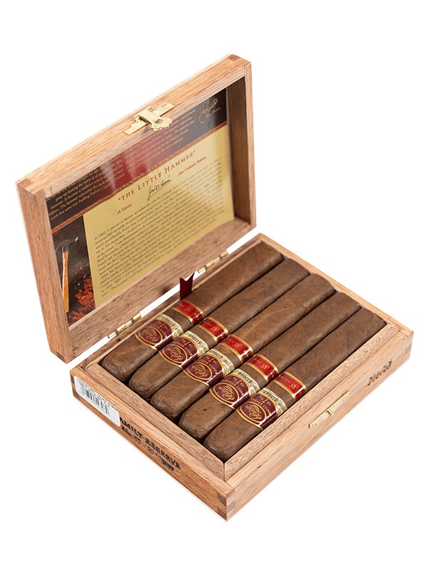 Padron Family Reserve No. 85 Natural