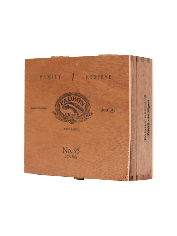 Padron Family Reserve No. 95 Maduro