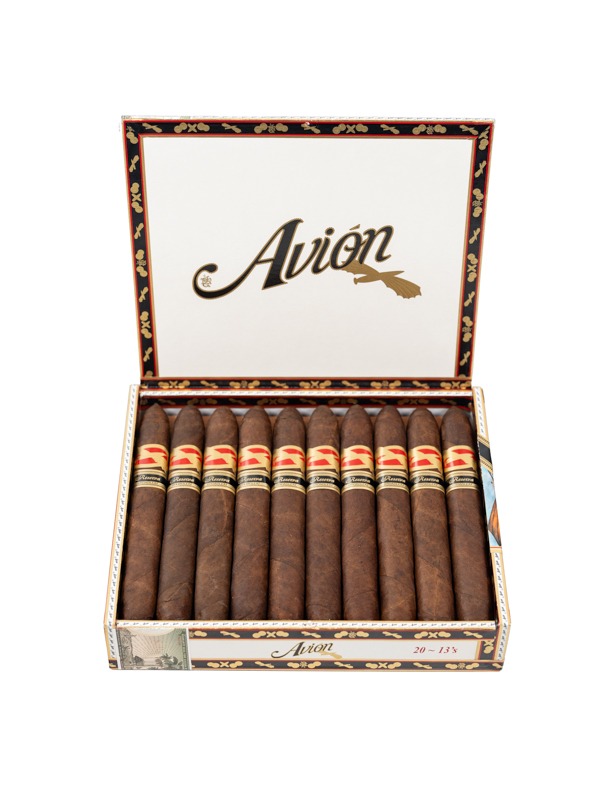 Tatuaje Avion 13 Double Perfecto