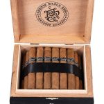 Tatuaje Black Label Petite Corona
