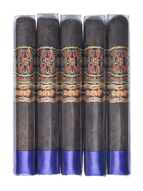 FFOX “Heaven and Earth” Tauros the Bull Maduro