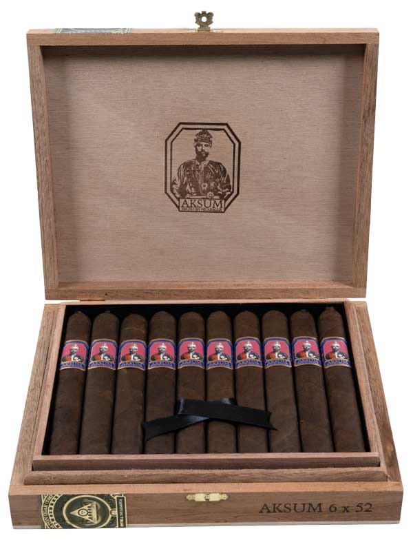 Foundation Aksum Maduro Toro