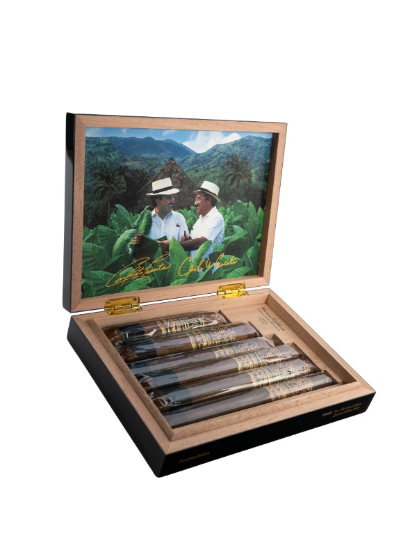 Fuente Fuente OpusX “Heaven and Earth” Rare Black Special Selection