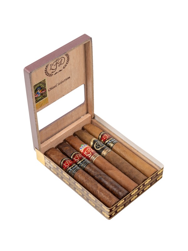 La Flor Dominicana Chisel Selection