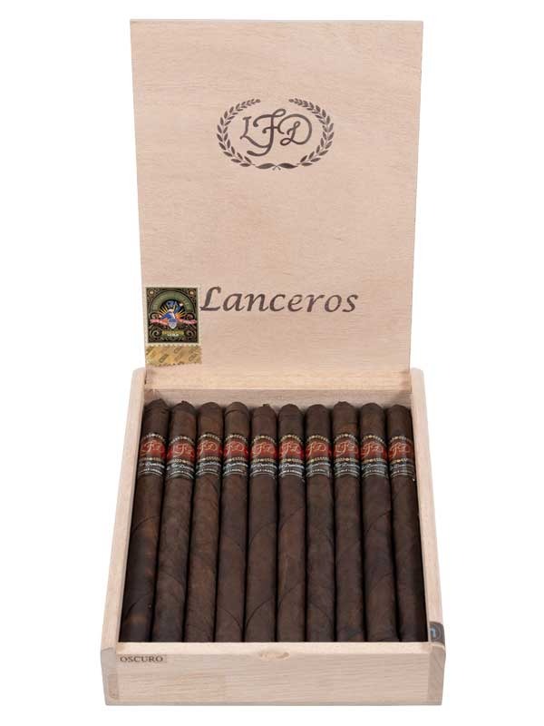 La Flor Dominicana Double Ligero Lancero Oscuro