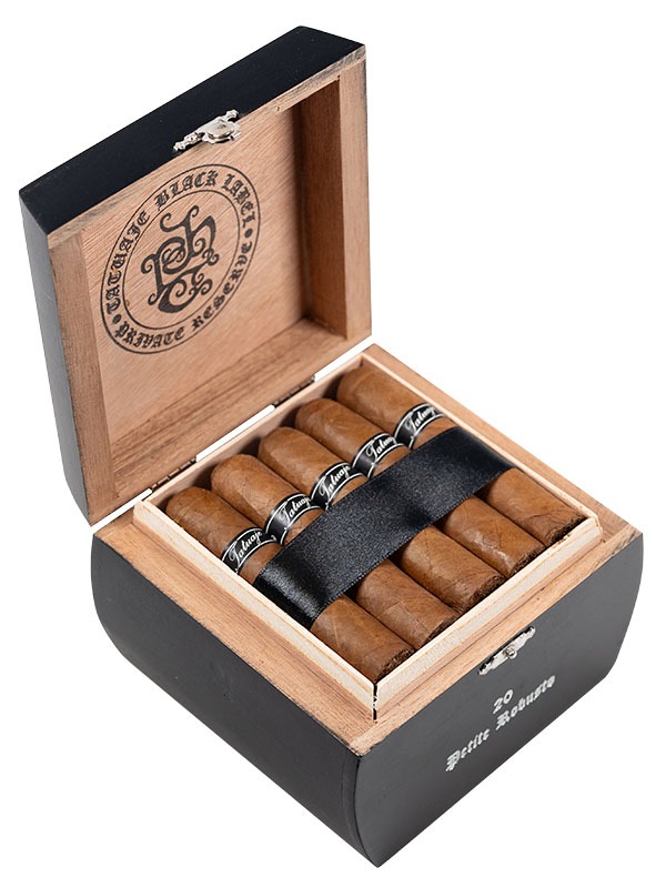 Tatuaje Black Label Petite Robusto